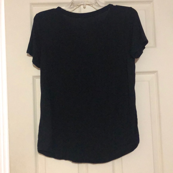 black shirt with embroidery flowers - Picture 2 of 5